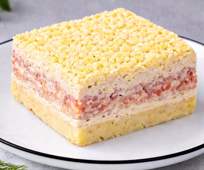 Салат Мимоза с горбушей