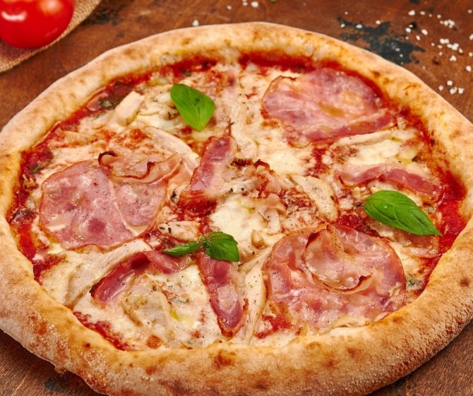 Пицца Ранч с курицей и ветчиной 30 см