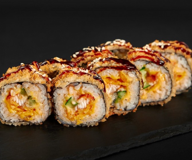 Острый с угрем