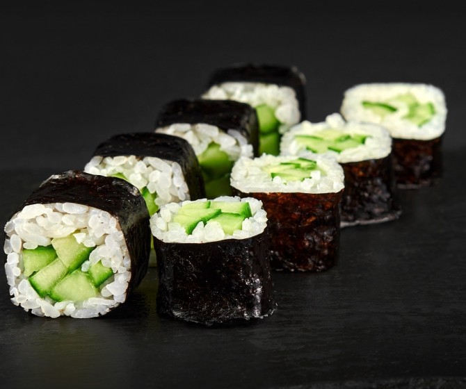 Маки с огурцом