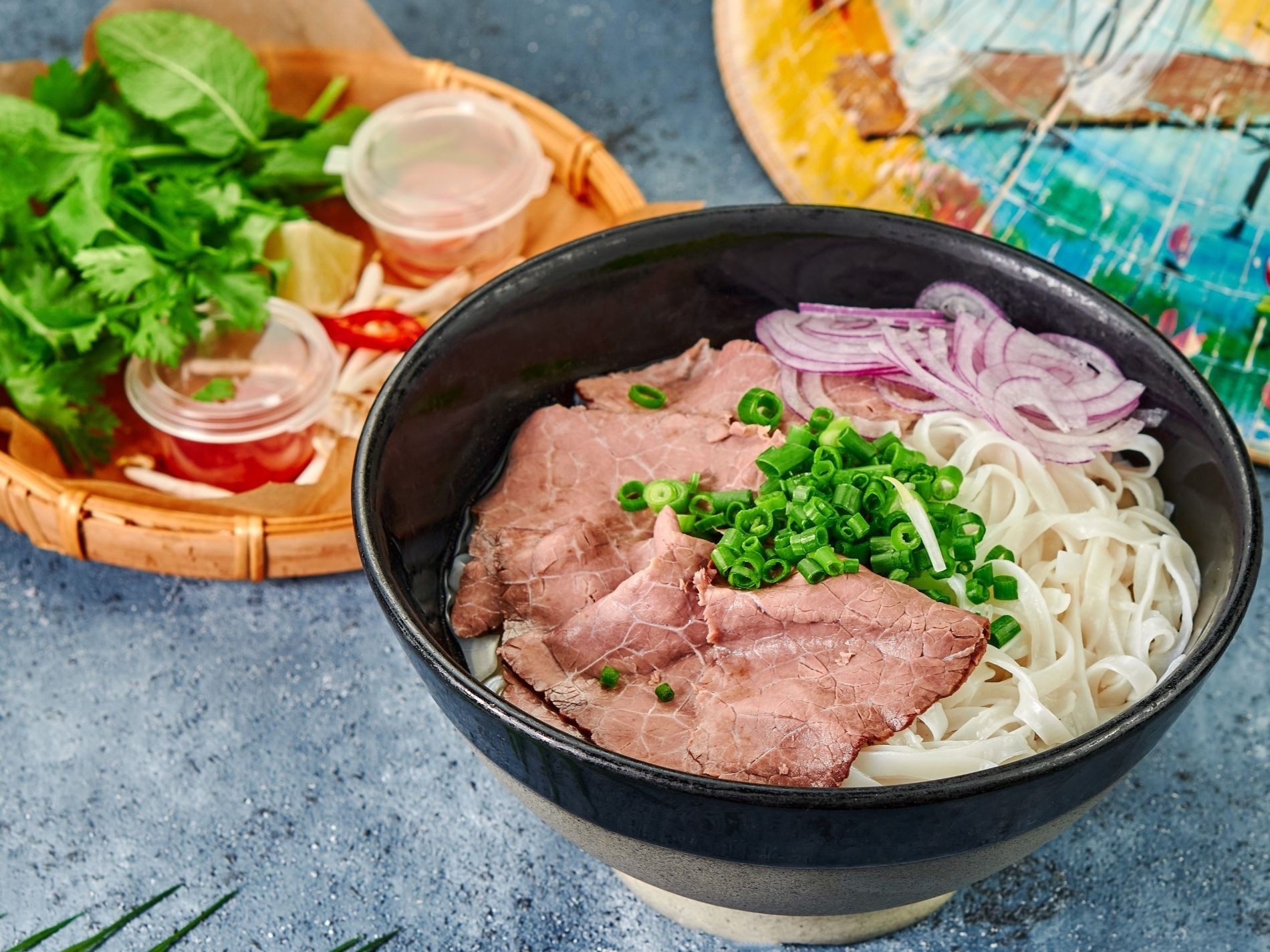 Суп Фо бо с говядиной и рисовой лапшой 600г